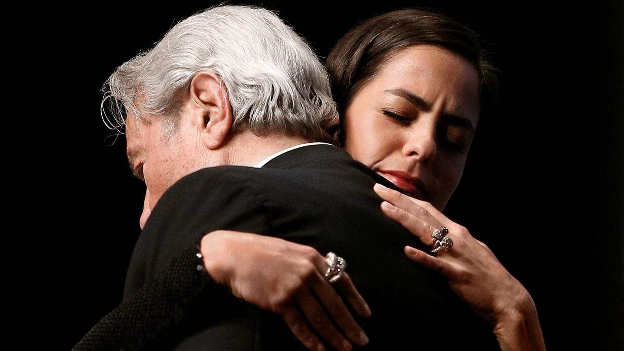 Alain Delon et sa fille Anouchka en 2019 pour la remise de la Palme d'or d'honneur par le Festival de Cannes