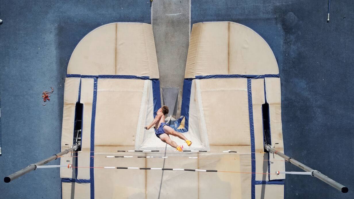 Le perchiste valaisan Justin Fournier, en action pendant son entraînement le mercredi 14 juin 2023