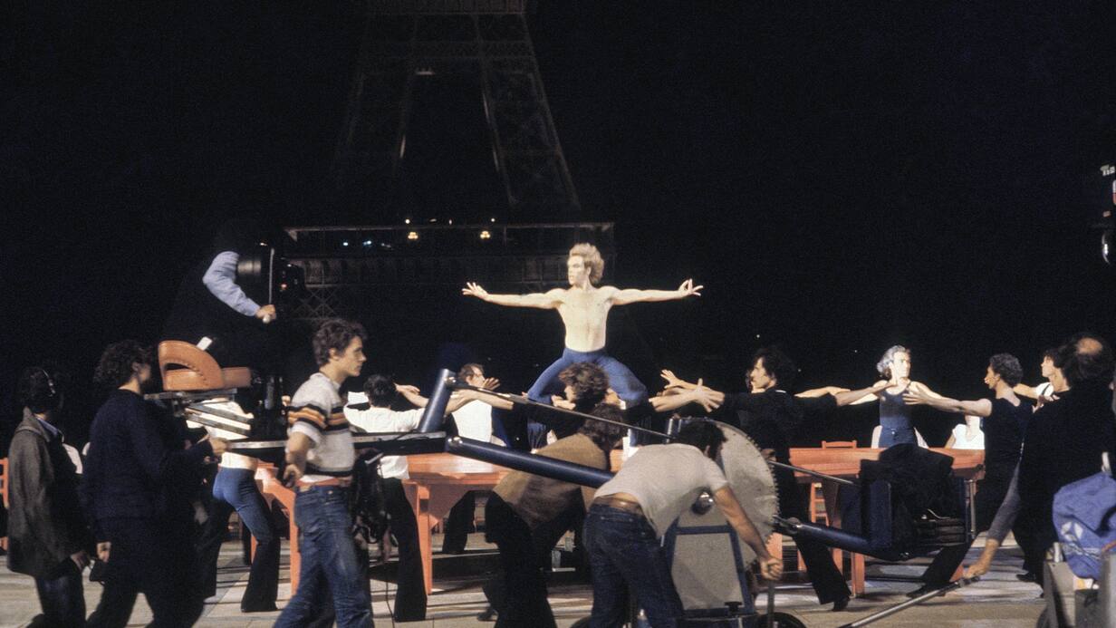 Jorge Donne exécute une chorégraphie de Maurice Béjart sur le «Boléro» de Ravel dans le film de Claude Lelouch «Les uns et les autres»