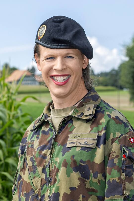 Christine Hug premiere haut gradee transgenre de l armee suisse est decedee Illustre