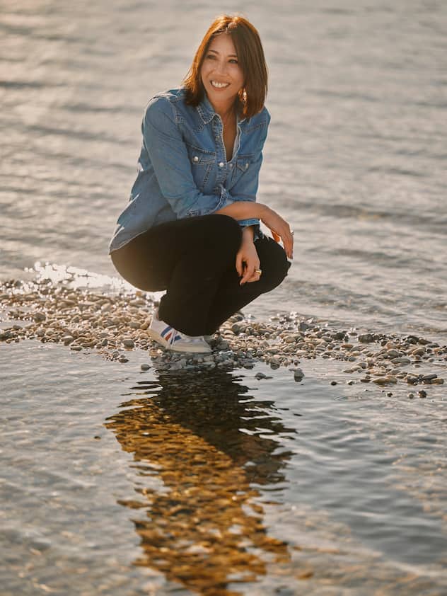 Jennifer Covo, journaliste et présentatrice à la Radio Télévision Suisse (RTS)