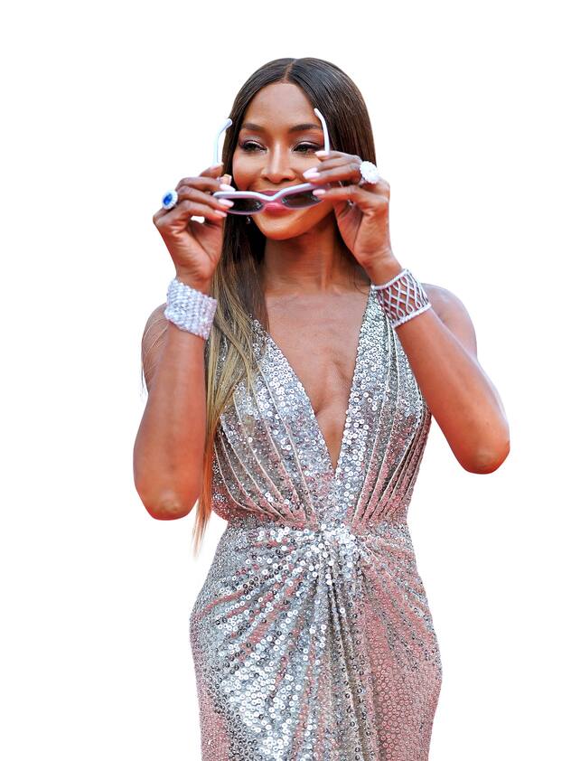 Naomi Campbell assiste au tapis rouge de la cérémonie d'ouverture de la projection de Jeanne du Barry lors de la 76e édition du festival de Cannes au Palais des Festivals le 16 mai 2023 à Cannes, France.