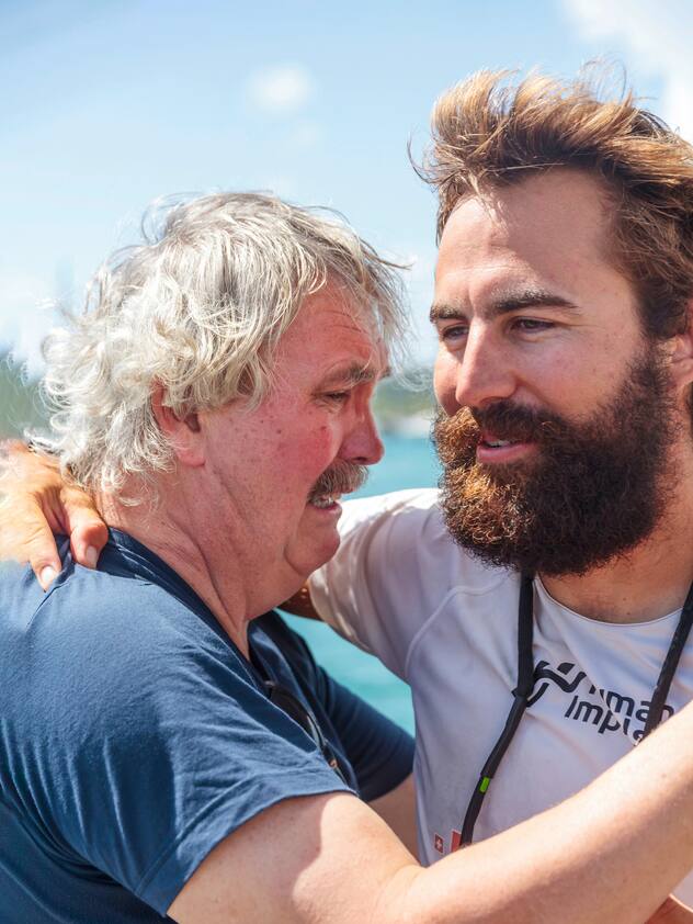 Retrouvailles entre Louis Margot et ses parents.