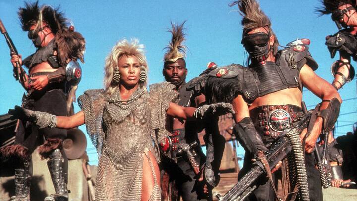 Tina Turner dans le rôle d’Entity dans «Mad Max: Au-delà du dôme du tonnerre»