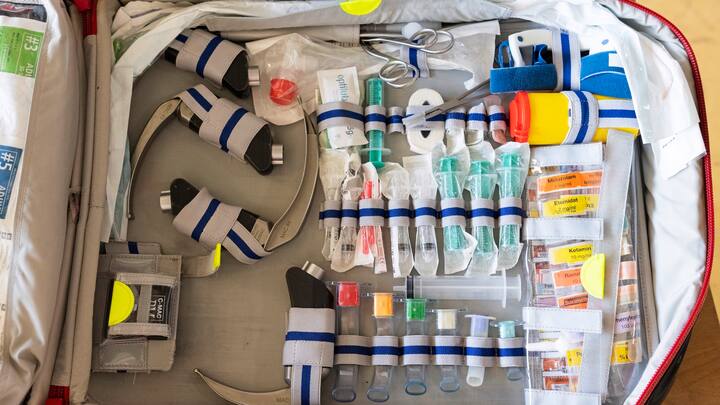 Les trousses de médecine d’urgence de la Rega