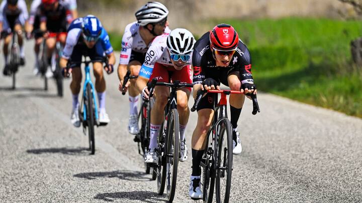 Le cycliste Yannis Voisard lors de la 2e étape du Tour des Abruzzes le 10 avril 2024