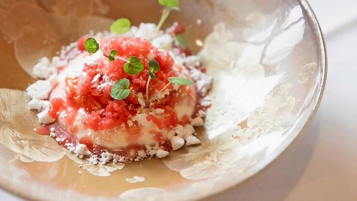 Granité aux fraises, meringue et mascarpone