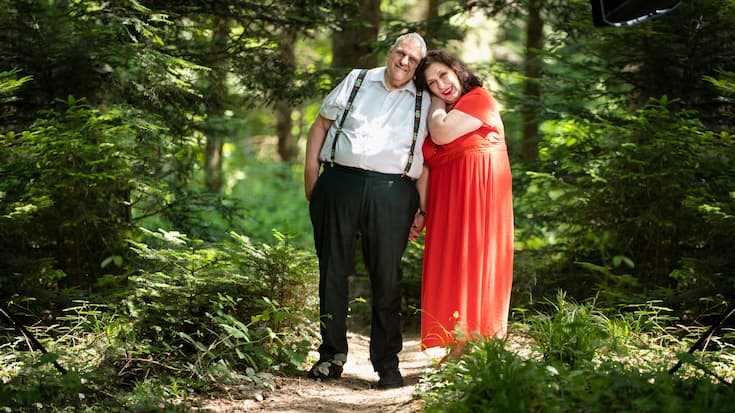 Marie-Ange et Daniel Brélaz en balade en amoureux dans les bois du Jorat