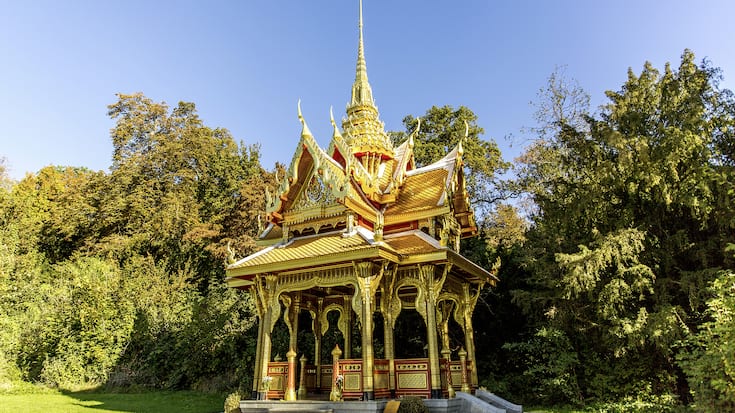 Pavillon Thailandais bord du lac pres du Musee olympique PAVILLON THAI