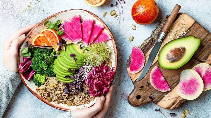 Cuisine végétalienne : assiette de légumes