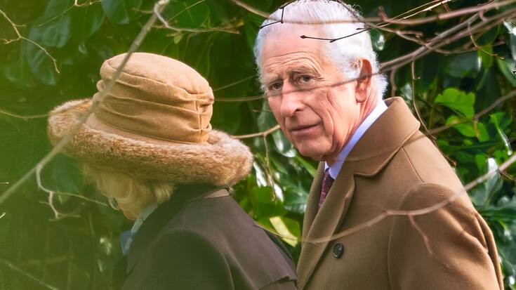 Charles III et la reine Camilla, dimanche 11 février 2024, à la sortie de l’église Sainte-­Marie-Madeleine