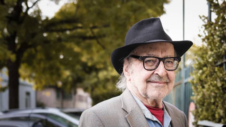 Jean-Luc Godard, photographié dans la ville de Rolle en Suisse, le lundi 27 septembre 2021.