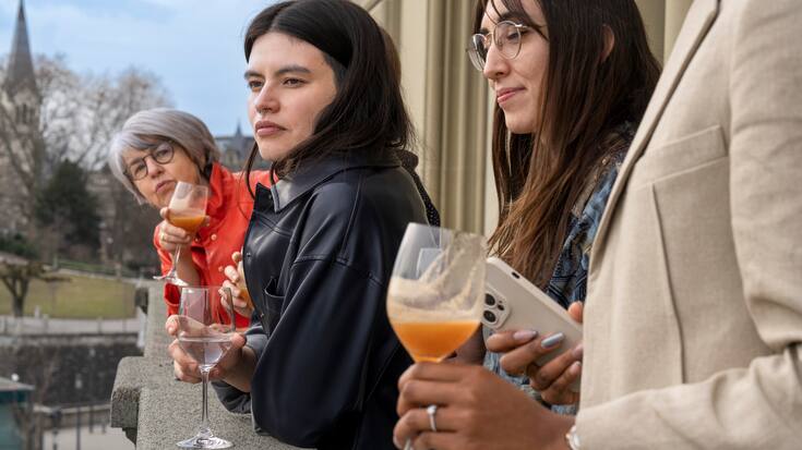 Elisabeth Baume-Schneider reçoit six jeunes femmes romandes
