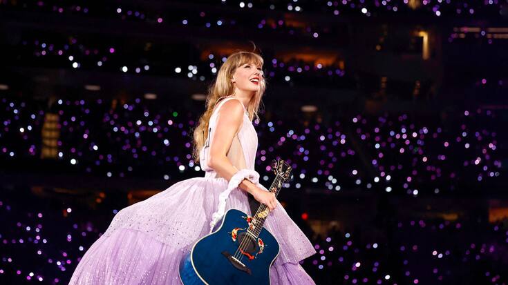 <p>Chaque soir de concert, sur les 151 dates de sa tournée, Taylor Swift chante pendant trois heures quinze, revisitant sa carrière dans de somptueux décors. Il lui a fallu six mois d’entraînement afin de se préparer à cet exploit physique et vocal. Sur le tapis de course de sa salle de sport, elle enchaînait l’intégralité des chansons en variant la cadence selon le tempo du titre. </p>