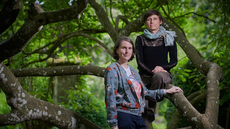 Granges Paccot, le 2 juin 2021, Magali Jenny, Ethnologue, victime du Covid Lent a gauche et DorothÃ©e Crettaz, bbliothÃ©caire encore en convalescence depuis le covid dâil ya environ 1 an.. Â© Sedrik Nemeth
