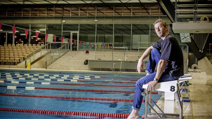 Jérémy Desplanches s'entraînant à la piscine des Vernets début décembre 2023