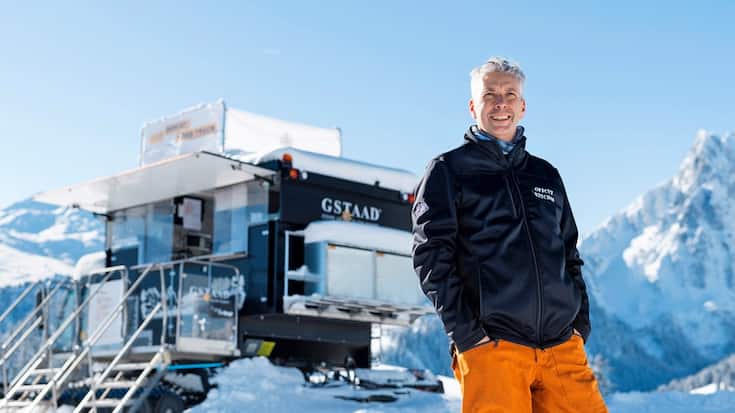 Martin Göschel devant son food truck l'Offcut