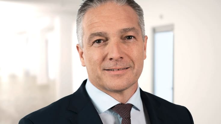 Roland Bron, expert financier