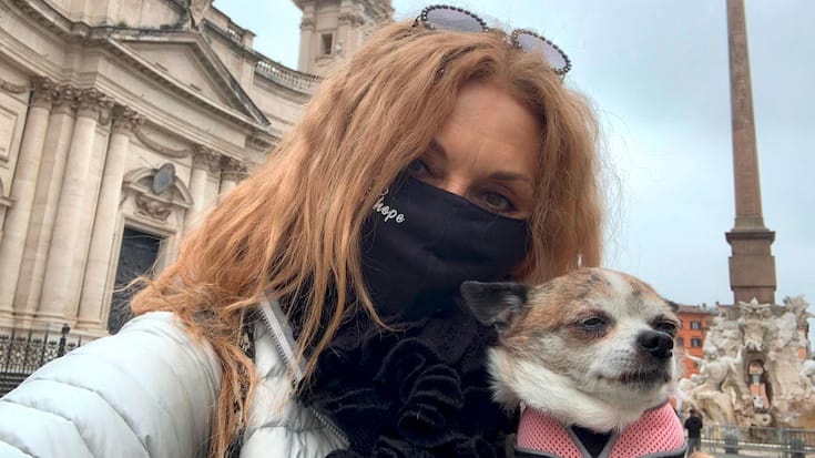 Lolita Morena et son chihuahua Eden
