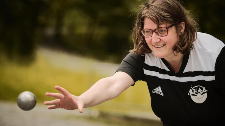 Tania Aimonino fait de la pétanque et participe aux National Summer Games de Saint-Gall