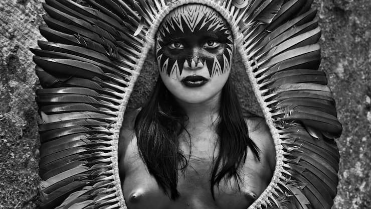 Une habitante de l’Amazonie, du peuple Yawanawá, dans l’Etat fédéral d’Acre, en 2016