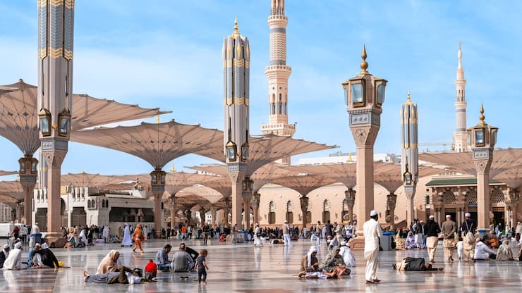 esplanade de la mosquée du Prophète à Médine