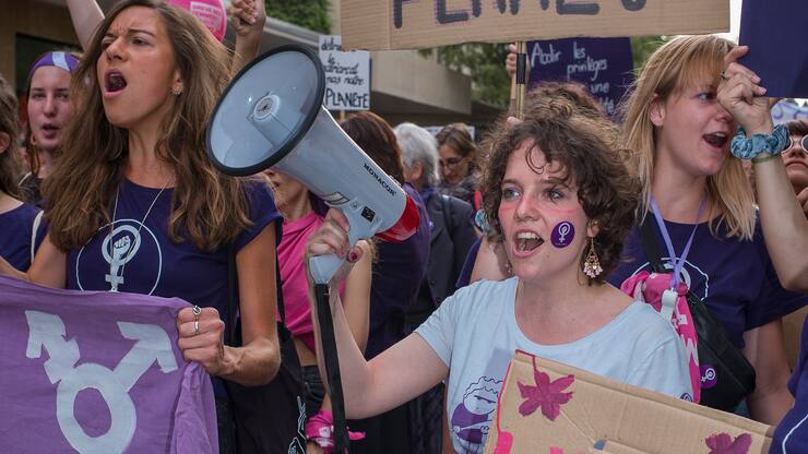 file79zy1wggq6cmd7evfw4