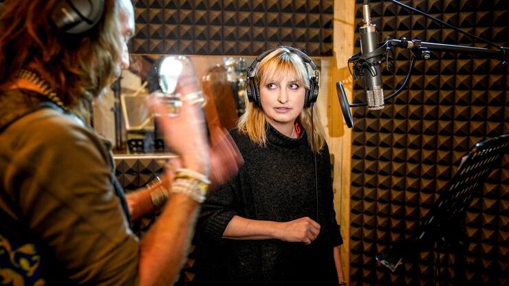 UNE CHANSON POUR SAUVER LA PLANETE, un projet commun initiÃ© par Henri DÃ¨s et Jacques Dubochet. Images rÃ©alisÃ©es lors de l'enregistrement, Blend Studio, Lutry, mars 2021