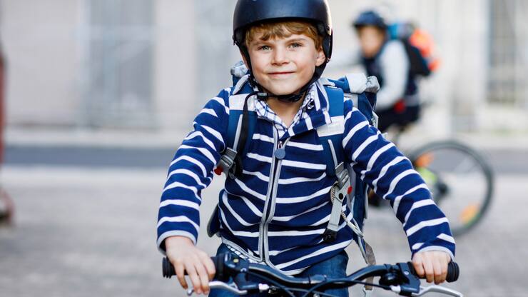 1,5 mètre de distance avec les enfants dans la circulation