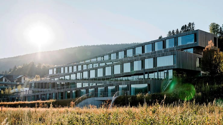 Hotel_des_Horlogers_FaçadeNord 2 ©HôteldesHorlogers.jpg