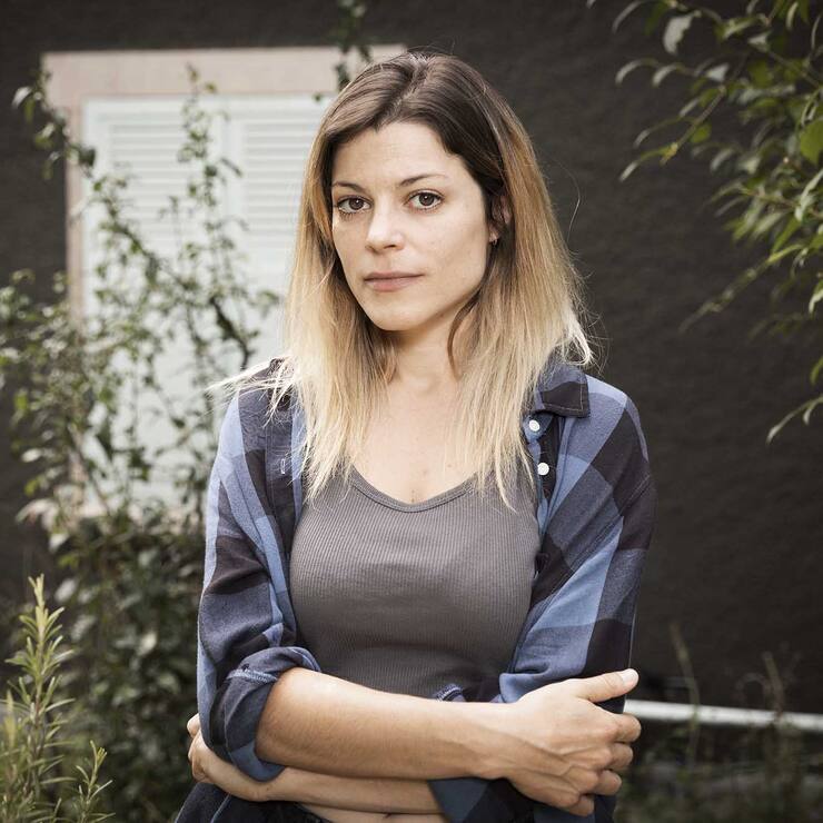 Elisa Turtschi dénonceles barrières économiques d’un avortement auquel elle a décidé d’avoir recours à l’âge de 21 ans.
