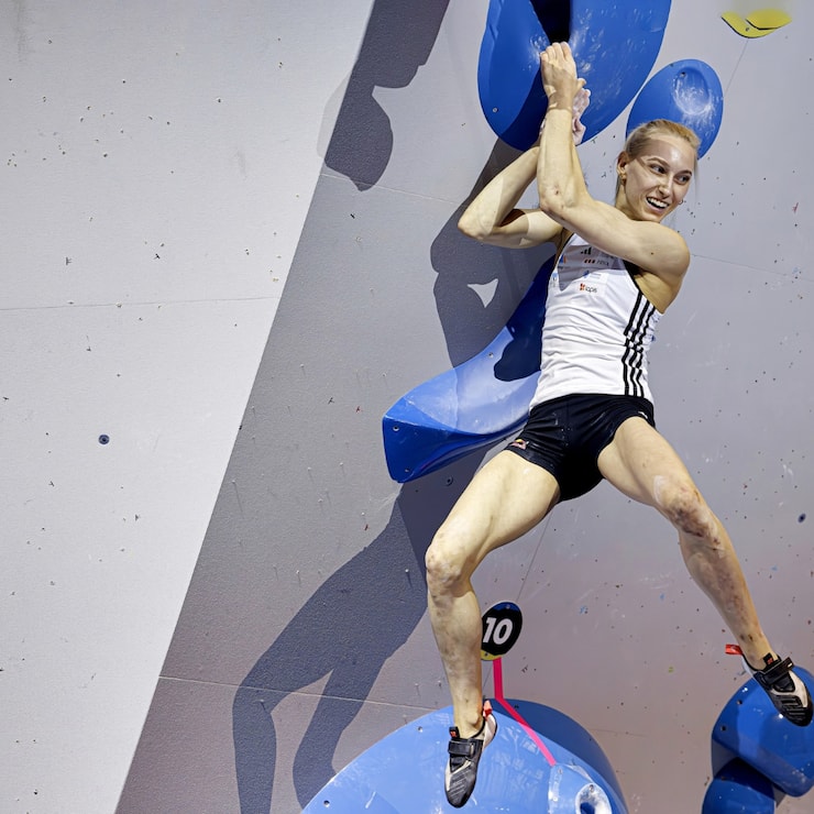 Janja Garnbret aux championnats du monde de grimpe