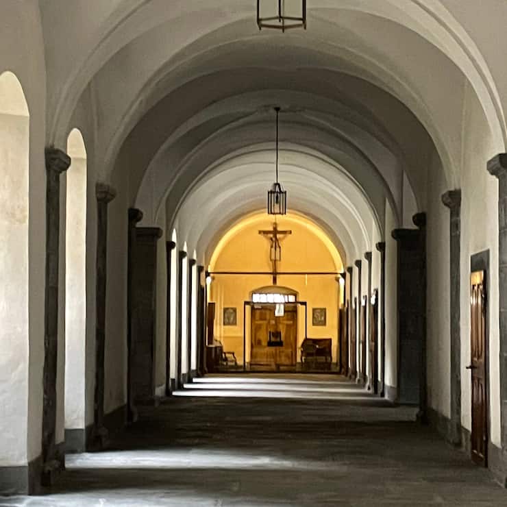 Podcast: Au nom du fils, confessions d'un chanoine
