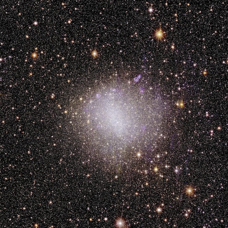 la galaxie NGC 6822