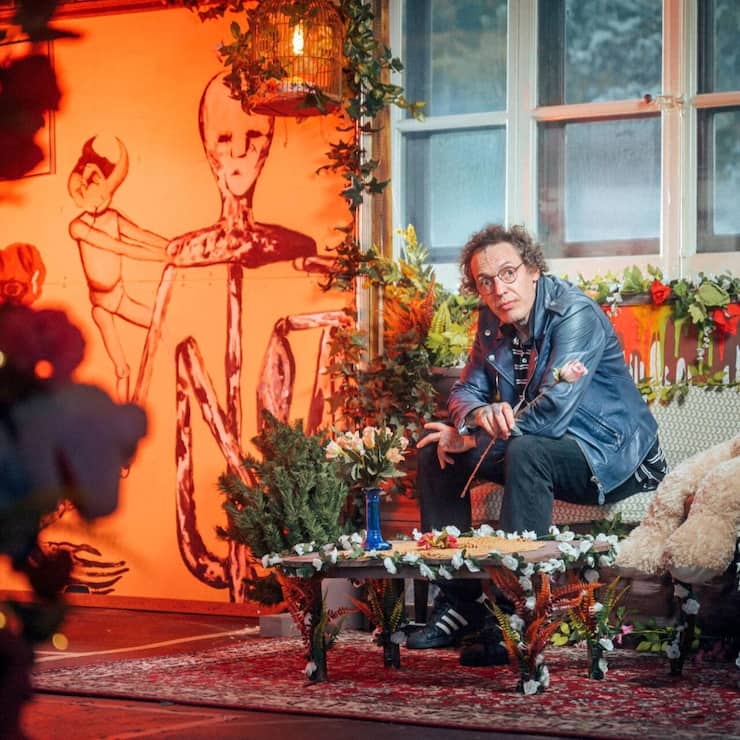 «Victime d’inceste, j’en ai fait une chanson et un clip»