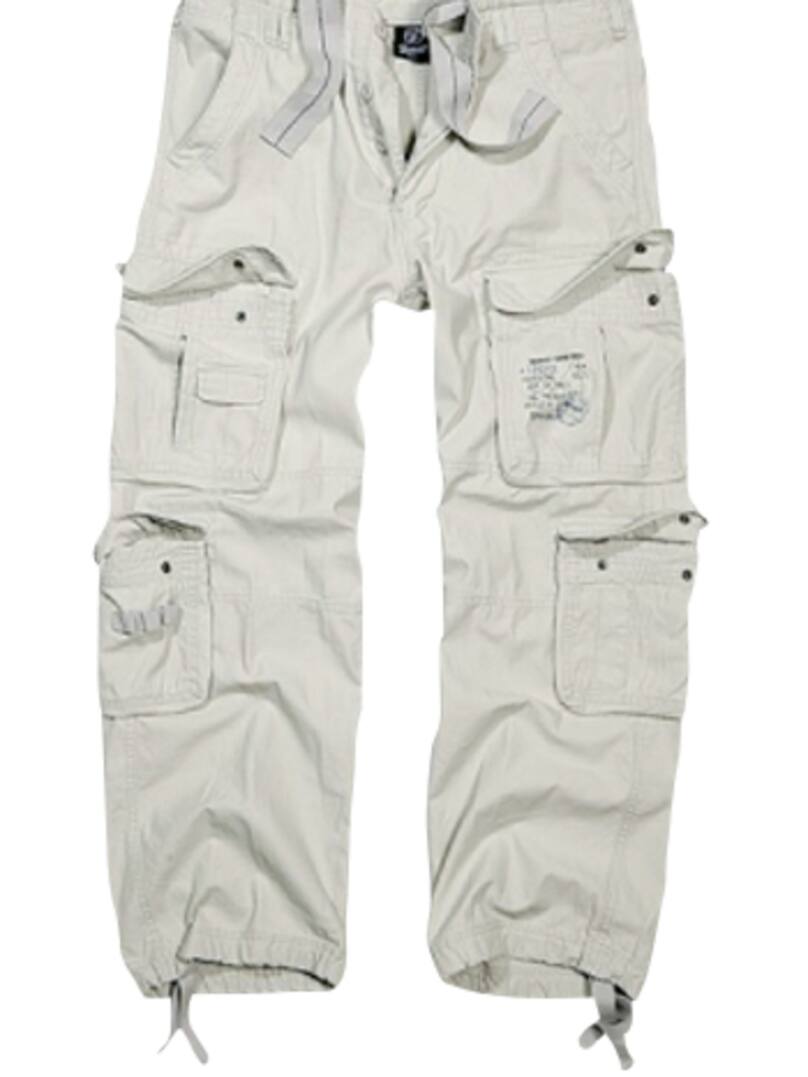 Le pantalon cargo.