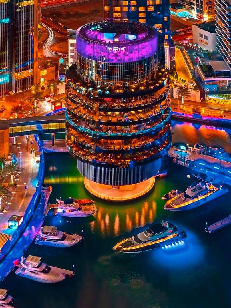 Dubai Pier 7