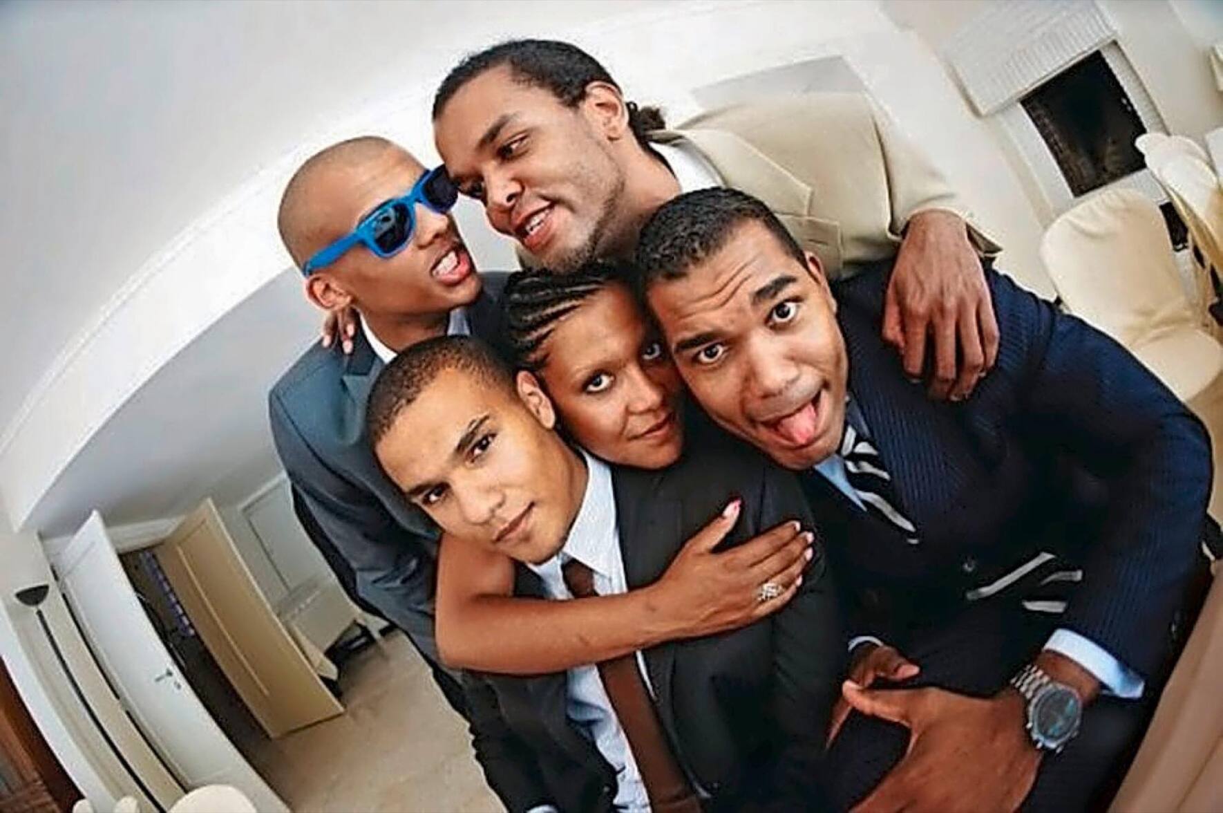 Stromae Et Ses Freres Et Soeurs