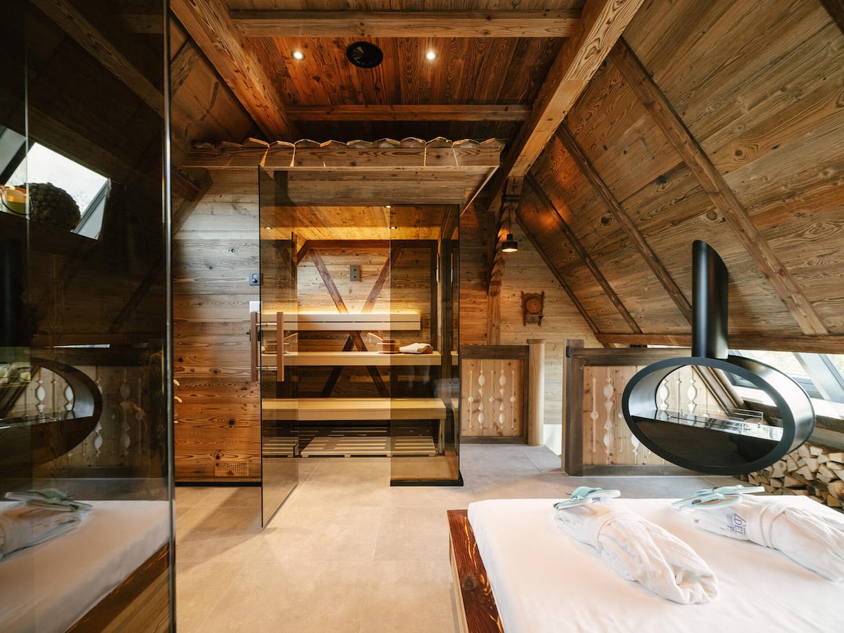 IL15_CONCOURS_WellnessBereich_Suite_Swiss_Chalet.jpg
