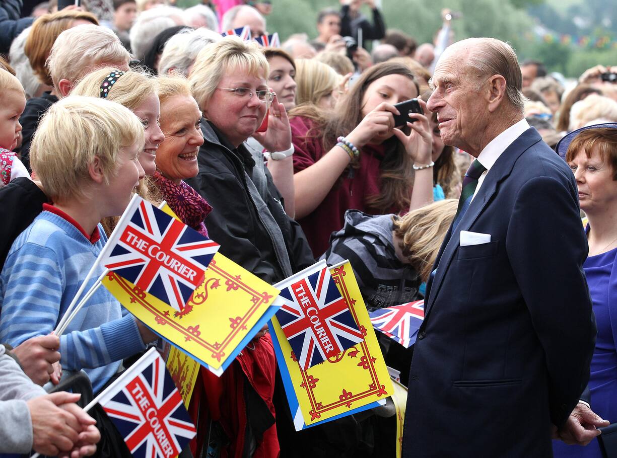 File photo dated 06/07/12 of the Duke of Edinburgh arriving in Perth, Scotland. He was the Queen's husband and the royal family's patriarch, but what will the Duke of Edinburgh be remembered for? Issue date: Friday April 4, 2021. (FOTO: DUKAS/PA PHOTOS)