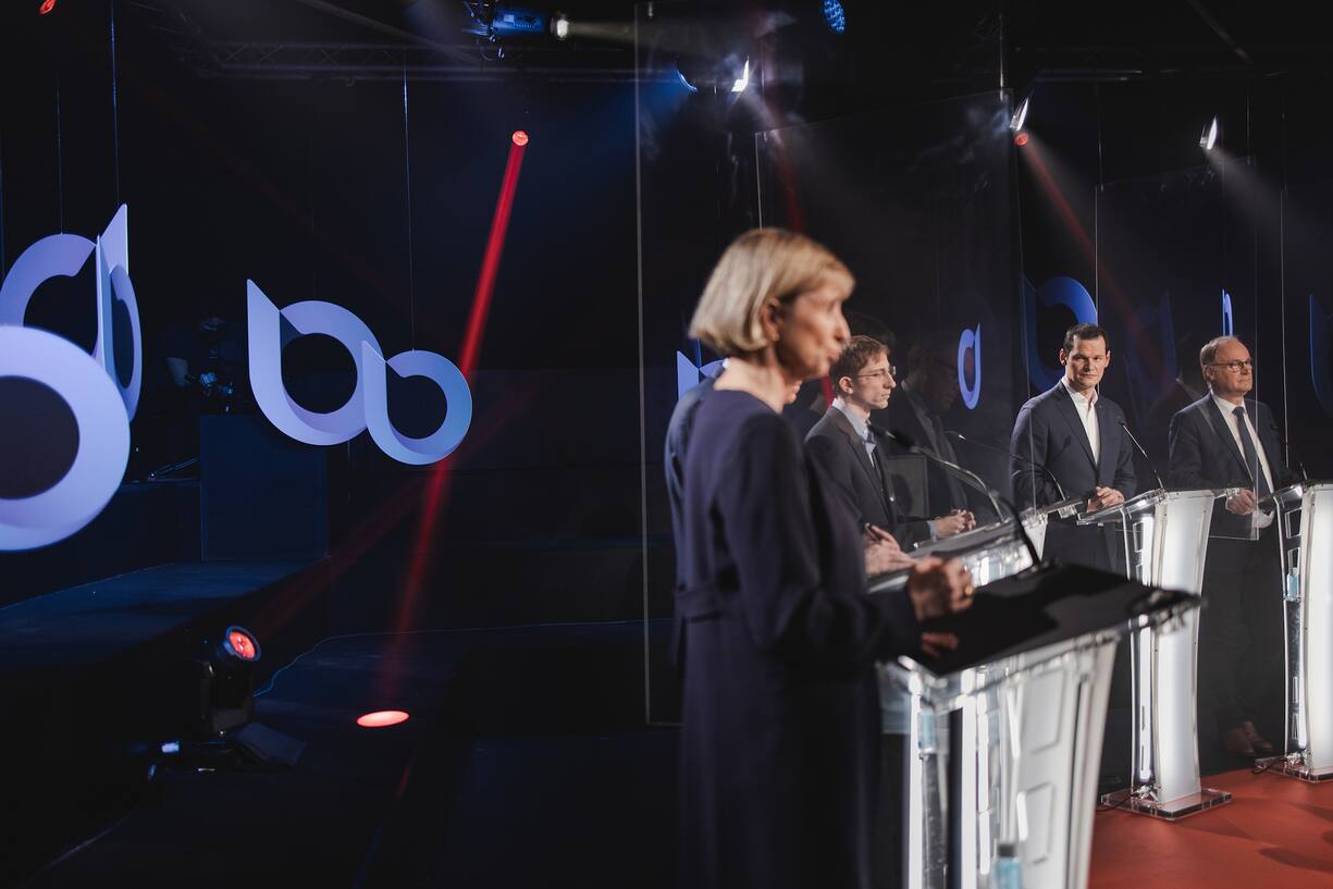 Genève, Suisse, 23 feÌvrier 2021. Débat du 1er tour à Léman Bleu.© Niels Ackermann / Lundi13