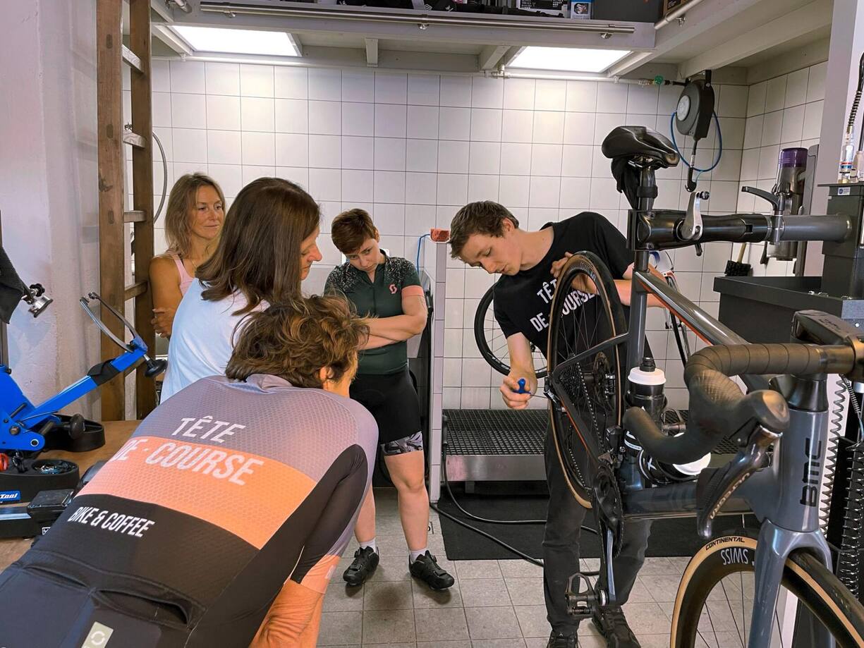 Atelier vélo animé par Tête de Course à Nyon