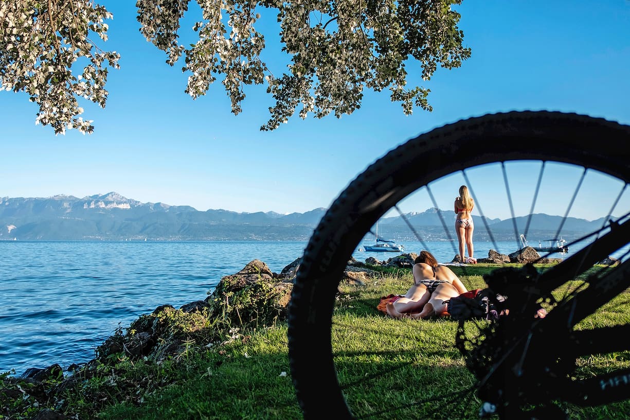 Geneva Lake, Saint-Sulpice, Switzerland, August 2015 Lac Léman, Saint-Sulpice, Suisse, août 2015