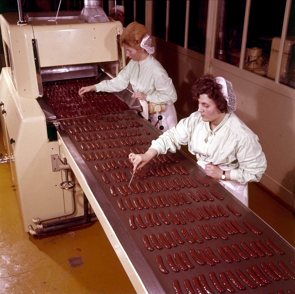 Enrobage des chocolats Suchard