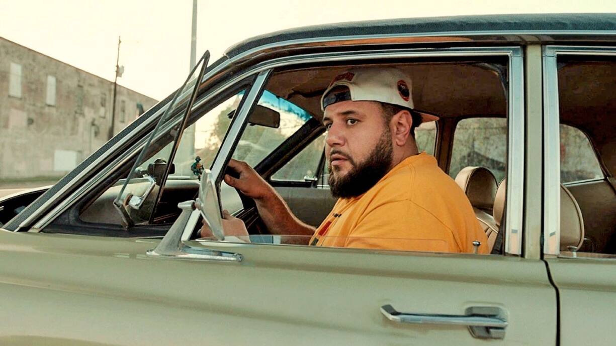 Mo