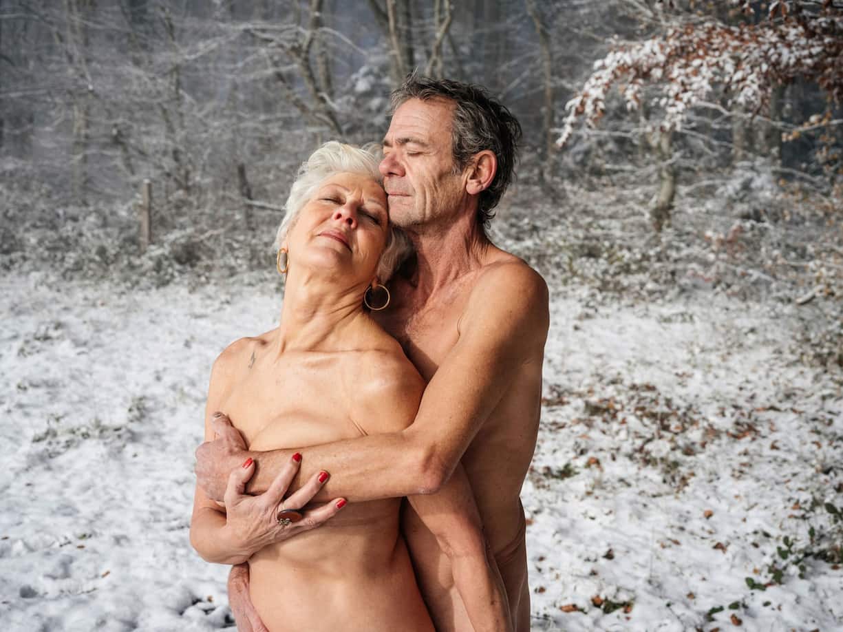 Françoise et Martial, 63 et 58 ans, photographiés nus.