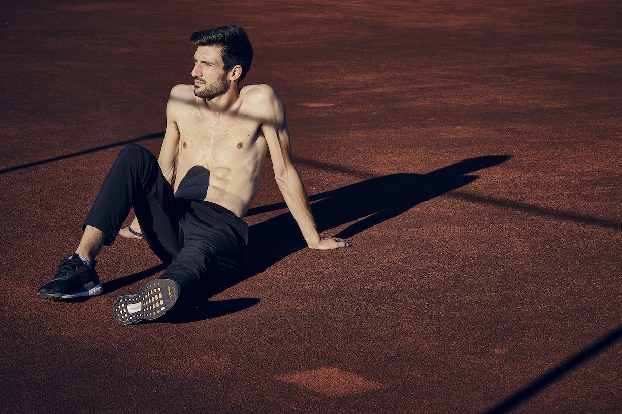 LoÃ¯c pendant un entraÃ®nement au stade d'athlÃ©tisme d'Yverdon