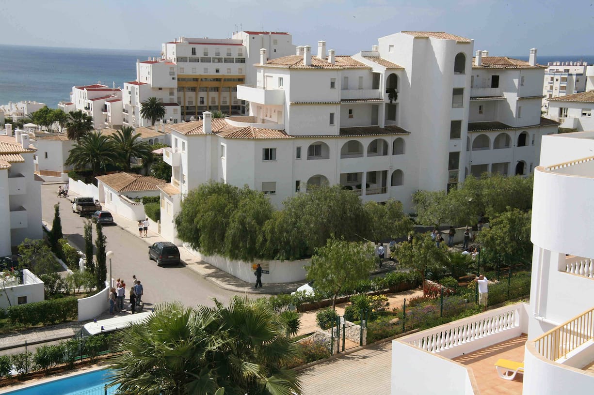 Praia da Luz - PORTUGAL - MADD McCann - Madeleine - Die Residenz, wo das Mâ°dchen verschwunden ist. PUBLICATIONxINxGERxSUIxAUTxONLY