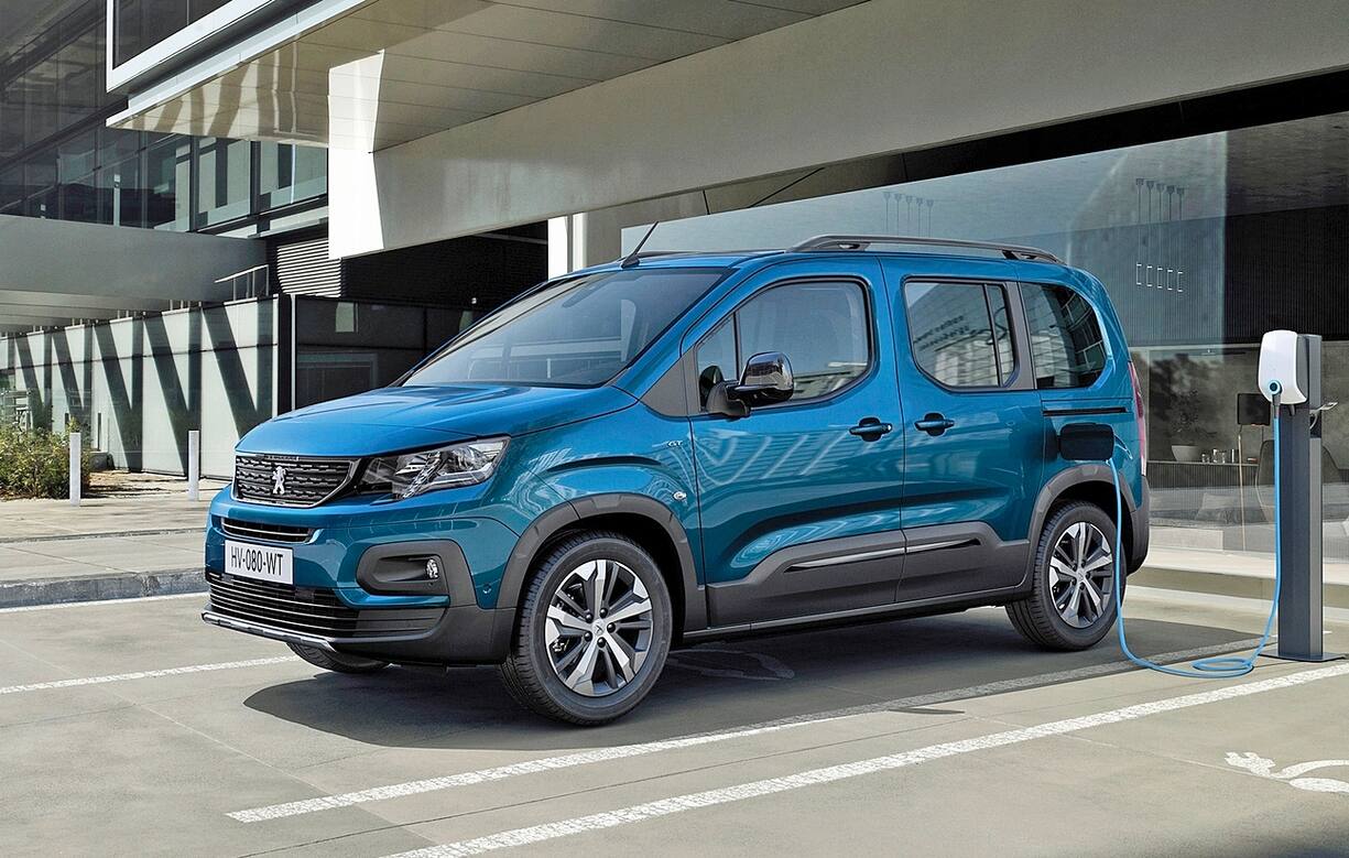 Voiture électrique, le modèle Peugeot E-RIFTER