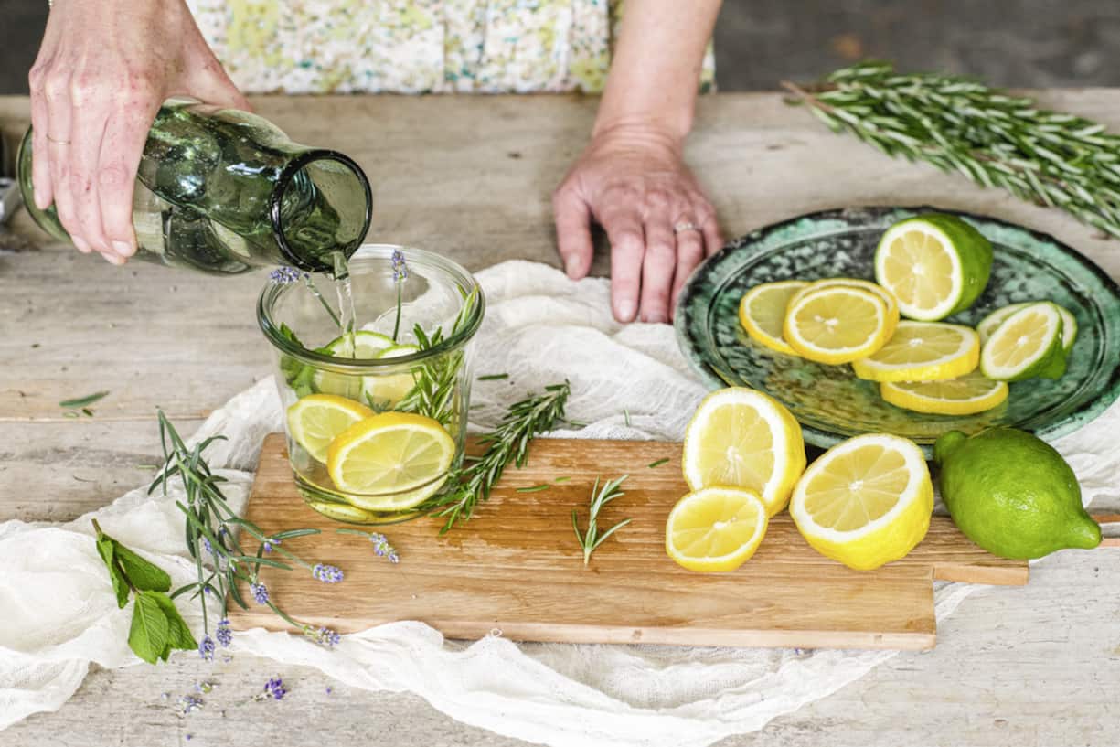 Bougie anti-moustiques au citron